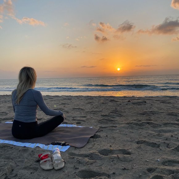 Meet Me! - Picture 3 of 9